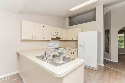 1388 Tilberg Avenue NW, Palm Bay, FL 32907 - Photo 6