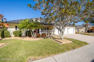 555 Limerick Dr, Merritt Island, FL 32953 - Photo 2