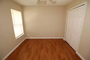 737 Kempten St NW, Palm Bay, FL 32907 - Photo 14