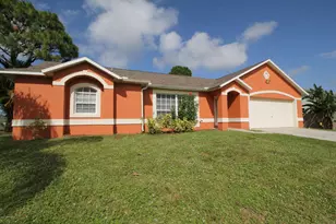 737 Kempten St NW, Palm Bay, FL 32907 - Photo 1