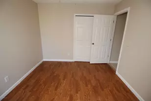 737 Kempten St NW, Palm Bay, FL 32907 - Photo 18