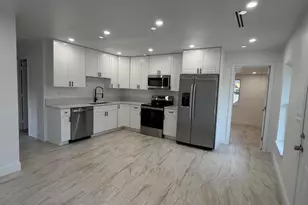 2391 Burns Ave, Melbourne, FL 32935 - Photo 6