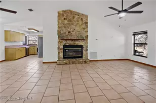 12385 79th St, Fellsmere, FL 32948 - Photo 6