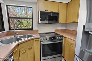 12385 79th St, Fellsmere, FL 32948 - Photo 10