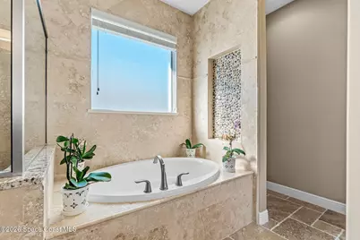 1139 S Brevard Avenue, Cocoa Beach, FL 32931 - Photo 14