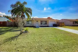 443 Tewksbury Ln NE, Palm Bay, FL 32907 - Photo 2