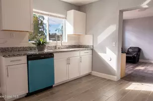 614 S Georgia Ave, Cocoa, FL 32922 - Photo 8