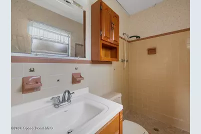 1076 Madrid Road, Rockledge, FL 32955 - Photo 6