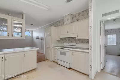 8142 Meadowlark Lane, Port Saint Lucie, FL 34952 - Photo 4