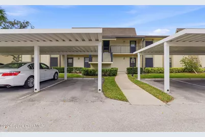 35 Plantation Drive #201, Vero Beach, FL 32966 - Photo 1