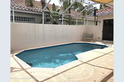 382 Carmel Drive, Melbourne, FL 32940 - Photo 4