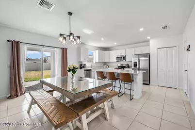 1950 Diablo Circle SW, Palm Bay, FL 32908 - Photo 8