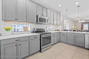 975 Shiloh Dr, Melbourne, FL 32940 - Photo 14