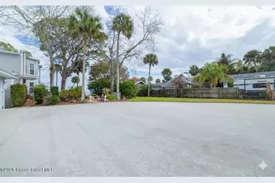 527 Indian River Avenue, Titusville, FL 32796 - Photo 46