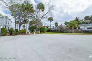 527 Indian River Ave, Titusville, FL 32796 - Photo 46