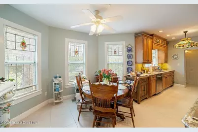 527 Indian River Avenue, Titusville, FL 32796 - Photo 8