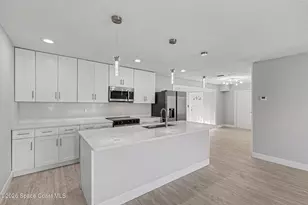 2415 S Fairway Dr, Melbourne, FL 32901 - Photo 4