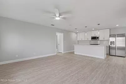 2415 S Fairway Drive, Melbourne, FL 32901 - Photo 10