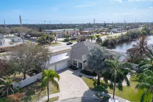 165 Island View Dr, Indian Harbour Beach, FL 32937 - Photo 14