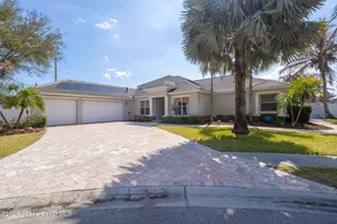 165 Island View Dr, Indian Harbour Beach, FL 32937 - Photo 1