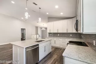 3963 Palladian Way, Melbourne, FL 32904 - Photo 4