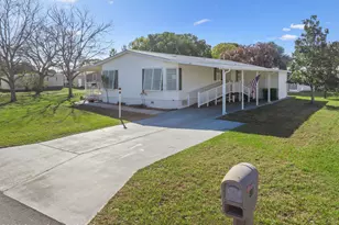 907 Yew St, Barefoot Bay, FL 32976 - Photo 2