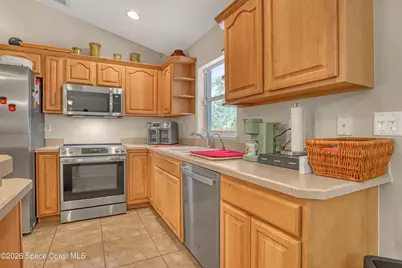 457 Saint Andre Boulevard SW, Palm Bay, FL 32908 - Photo 16