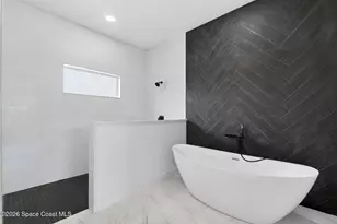 1486 Hayworth Cir NW, Palm Bay, FL 32907 - Photo 32