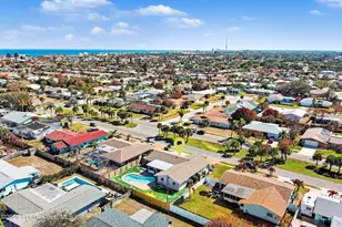 358 Desoto Pkwy, Satellite Beach, FL 32937 - Photo 30