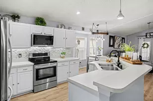 14161 Portrush Dr, Orlando, FL 32828 - Photo 8