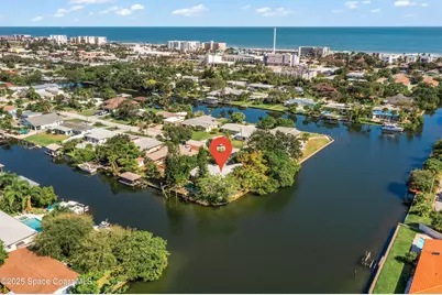 124 Aucila Road, Cocoa Beach, FL 32931 - Photo 2