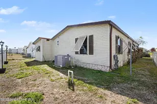 924 Dogwood Dr, Barefoot Bay, FL 32976 - Photo 30