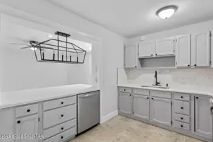 1458 Sea Breeze Ln, Melbourne, FL 32935 - Photo 6