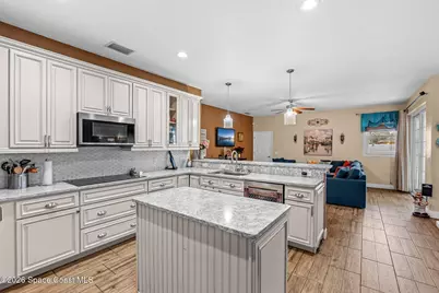 273 Wading Bird Circle SW, Palm Bay, FL 32908 - Photo 18