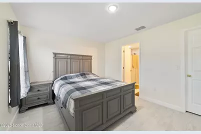 95 W Towne Place, Titusville, FL 32796 - Photo 6