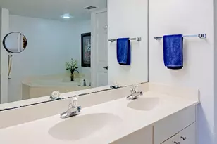 8871 Lake Dr, Cape Canaveral, FL 32920 - Photo 32