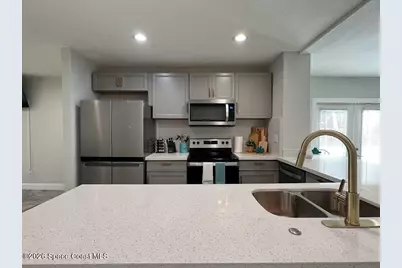 1810 Elizabeth Street, Melbourne, FL 32901 - Photo 16