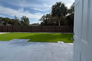 1810 Elizabeth St, Melbourne, FL 32901 - Photo 8