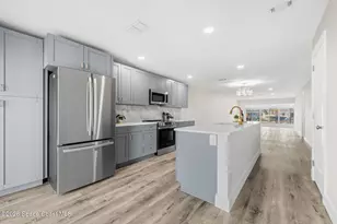 651 Boca Ciega Point Blvd S, Saint Petersburg, FL 33709 - Photo 14