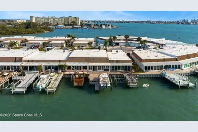 651 Boca Ciega Point Boulevard S, Saint Petersburg, FL 33709 - Photo 10