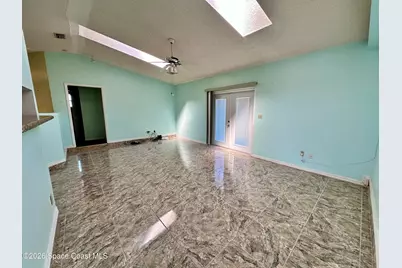 2073 Clover Street NE, Palm Bay, FL 32905 - Photo 4