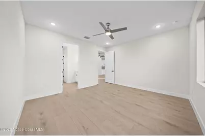 825 Tejon Avenue SW, Palm Bay, FL 32908 - Photo 22