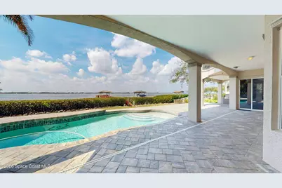 650 Loggerhead Island Drive, Satellite Beach, FL 32937 - Photo 8
