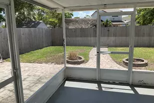 1668 Clover Cir, Melbourne, FL 32935 - Photo 16