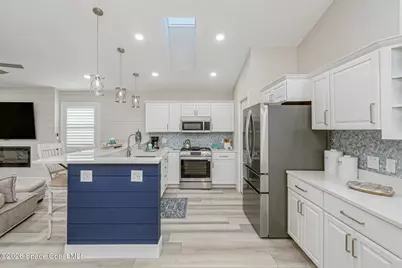 212 Fillmore Avenue, Cape Canaveral, FL 32920 - Photo 10