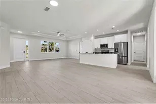 276 Americana Blvd NW, Palm Bay, FL 32907 - Photo 4