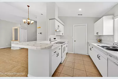 7022 Hammock Trace Drive, Melbourne, FL 32940 - Photo 12