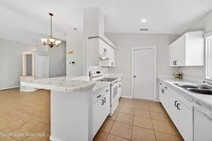 7022 Hammock Trace Dr, Melbourne, FL 32940 - Photo 12