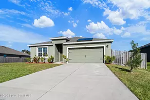 549 Lafayette St SW, Palm Bay, FL 32908 - Photo 2