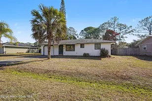 213 Bayshore Ave NW, Palm Bay, FL 32907 - Photo 4